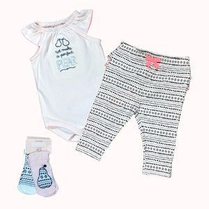 GYMBOREE Baby Girl Pear Set